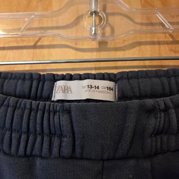 Zara kids baggy dark great sweatpants - Picture 3 of 3